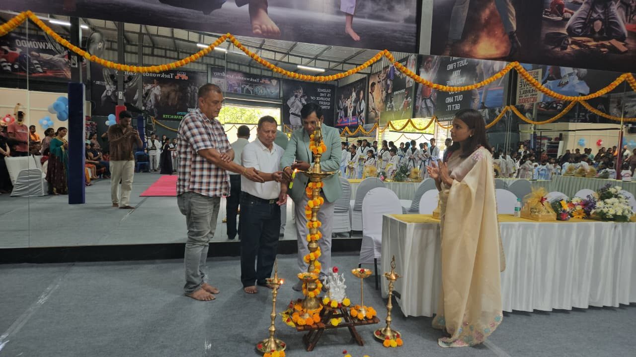 Traditional lamp lighting by the chief guests to open the centre